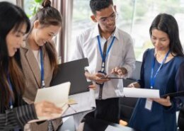 Why Choose a Business Management Course in Singapore?