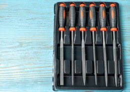 Can Circlip Plier Suppliers in Dubai UAE provide customized or heavy-duty options?