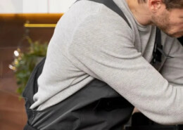 How fast can an emergency plumber near me reach my location?