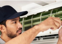 How do I choose the best emergency AC repair in Dubai?