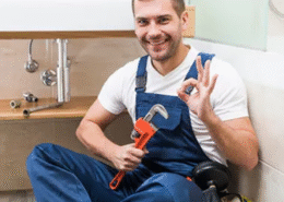 Can an emergency plumber fix all types of plumbing problems?