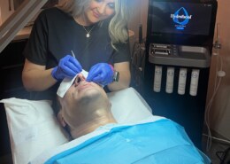 Who provides expert hydrafacial treatments, massage therapy and skin refresh services in Overland Park?