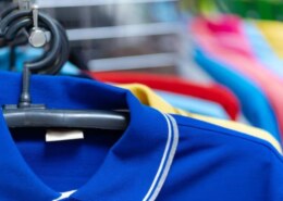 How do pricing and MOQ (Minimum Order Quantity) vary among different T Shirt Printing Manufacturers?