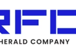 Why should businesses invest in a robot floor cleaner commercial system?